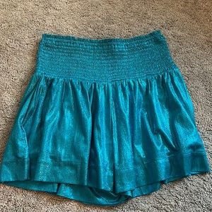 NWT pants store swing shorts